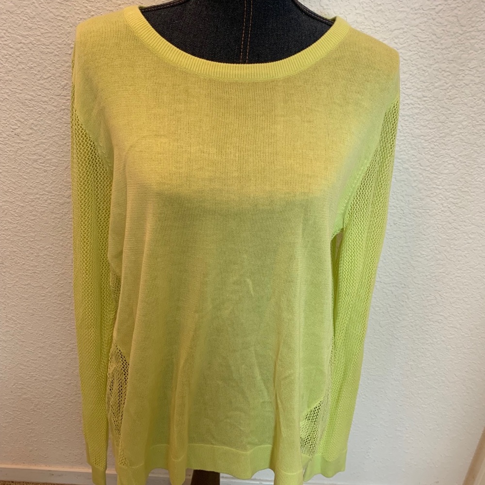 CAbi Lemon Split Back Pullover XL